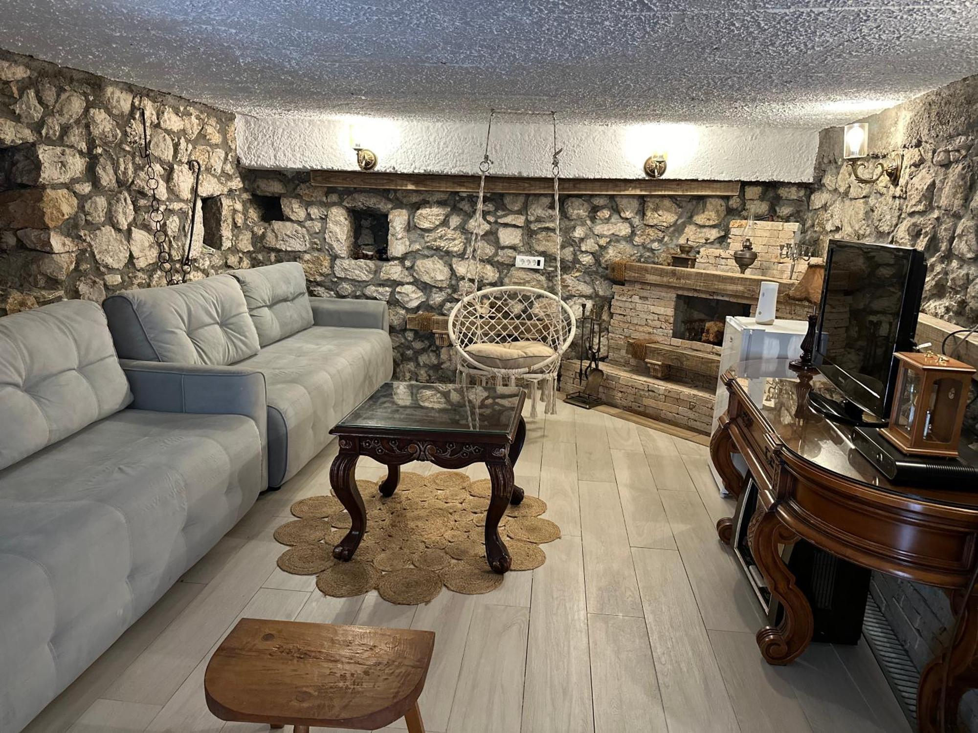 Apartment Konoba Ulicevic Vranjina Buitenkant foto